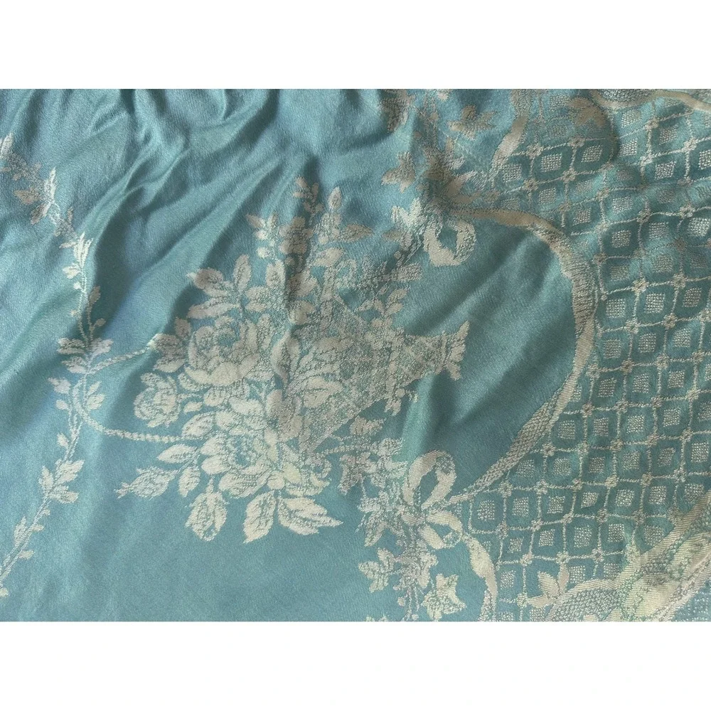 Vintage Blue Silk Cotton Blend Damask Bedspread Macrame Fringe Tassel Coverlet - Picture 9 of 10